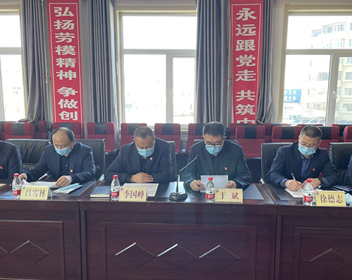 龍江水電三公司開展分公司經(jīng)理、副經(jīng)理競聘大會